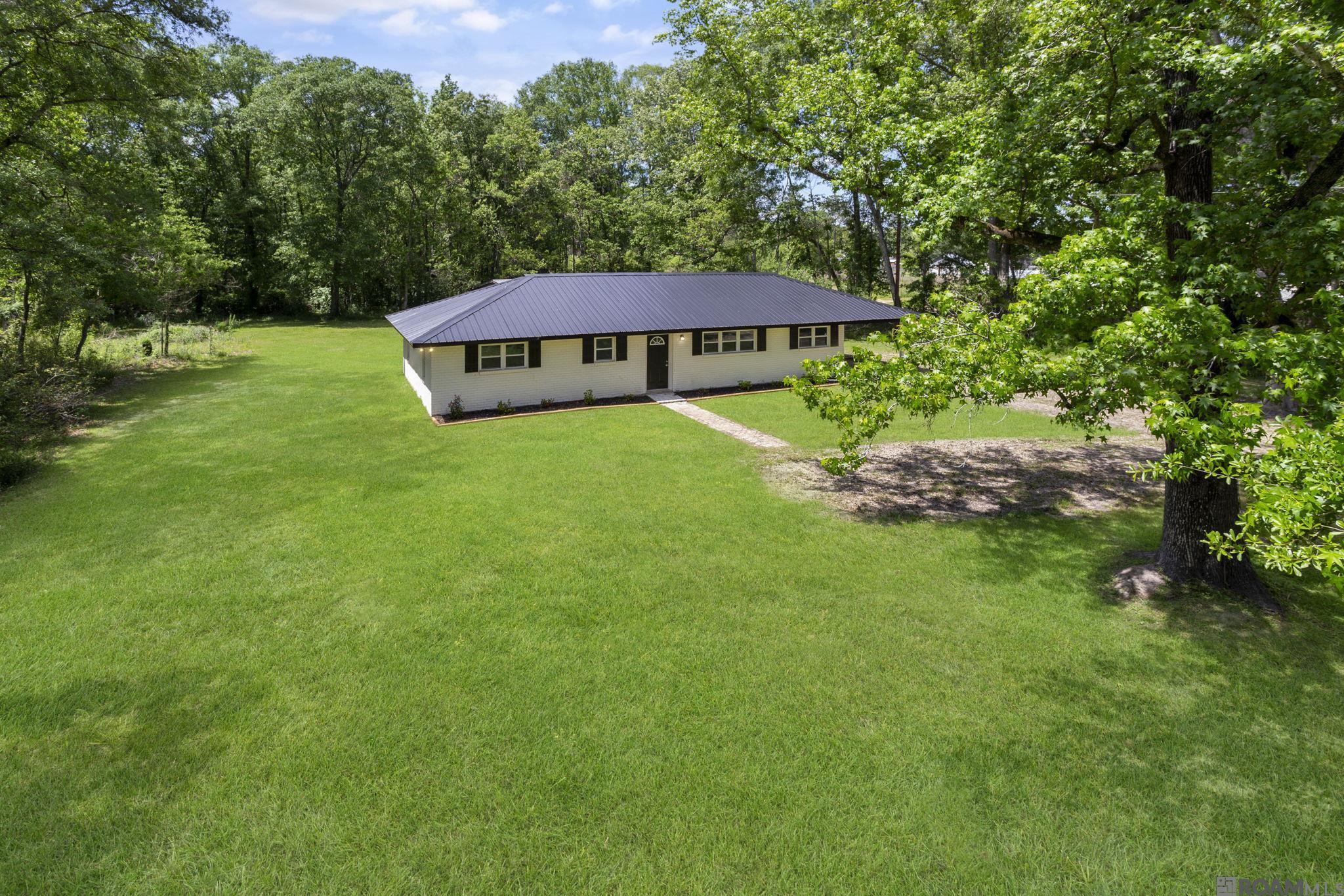 32875 N Walker Rd, Walker, Louisiana image 15
