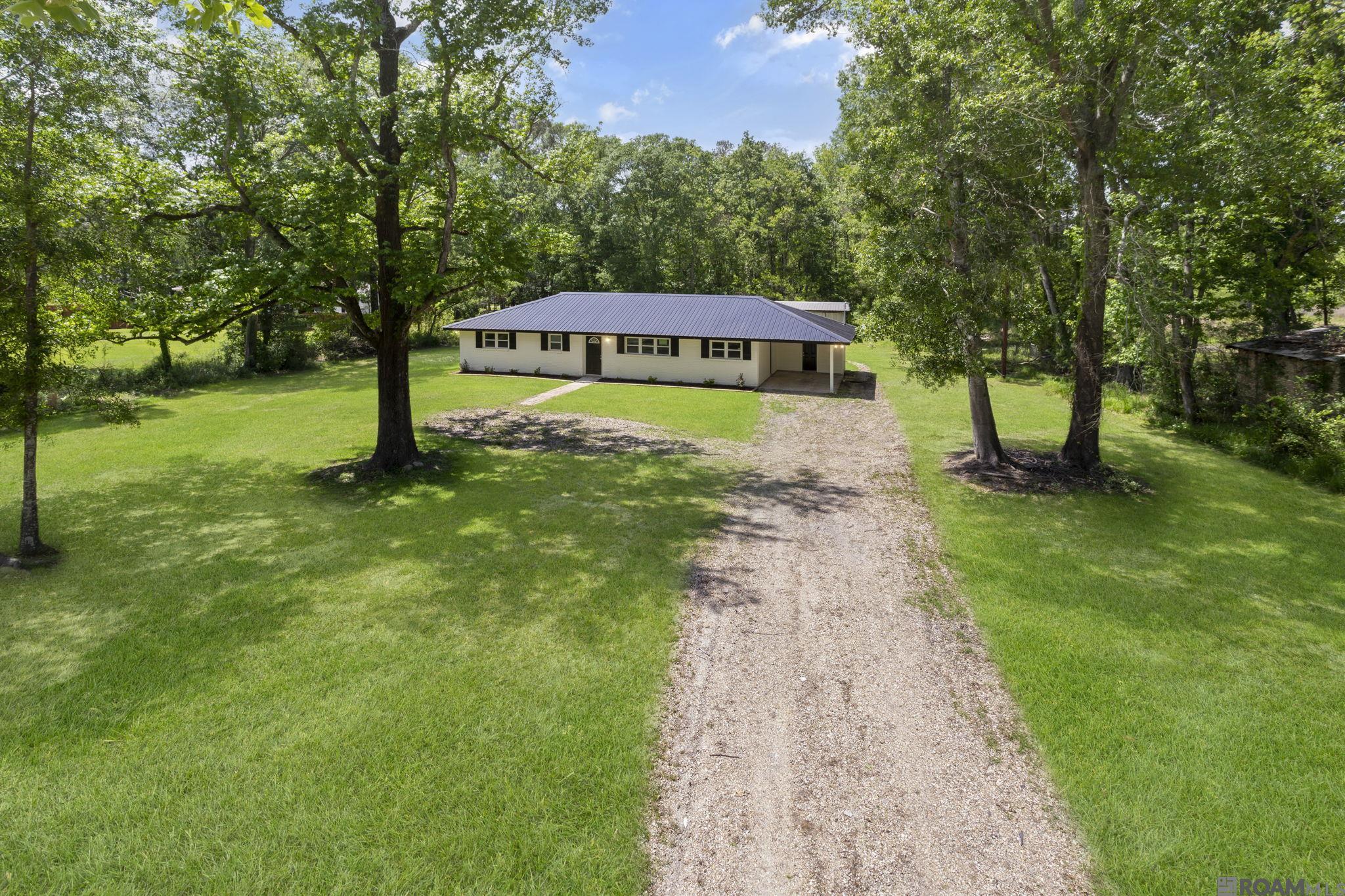 32875 N Walker Rd, Walker, Louisiana image 1