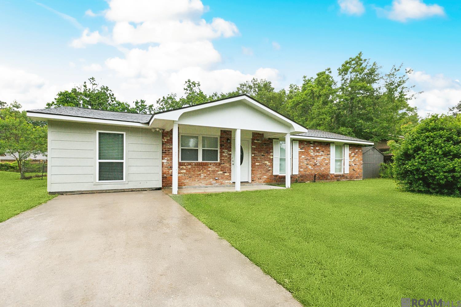 2254 Carolyn Ave, Denham Springs, Louisiana image 2