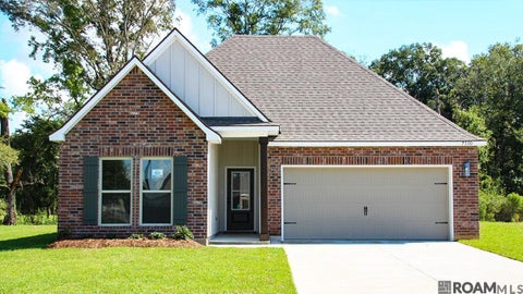 Homes For Sale - 7330 Brook Hollow Drive<br/> Zachary, LA 70791