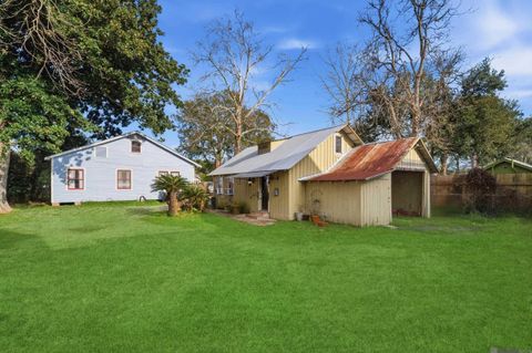 Homes For Sale - 1709 W University Ave<br/> Lafayette County, Lafayette, LA 70506