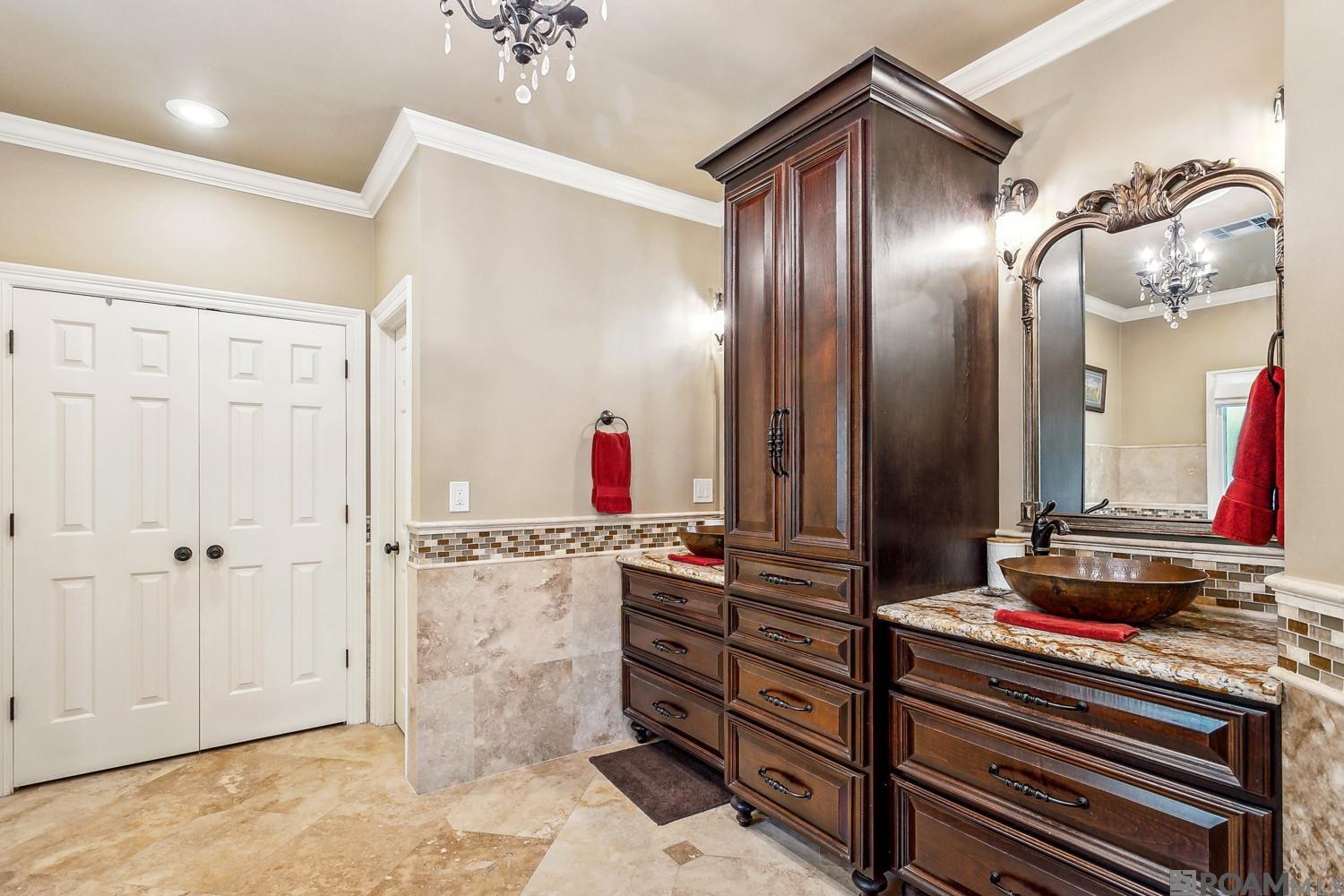 511 Beau Chene Drive, Mandeville, Louisiana image 15