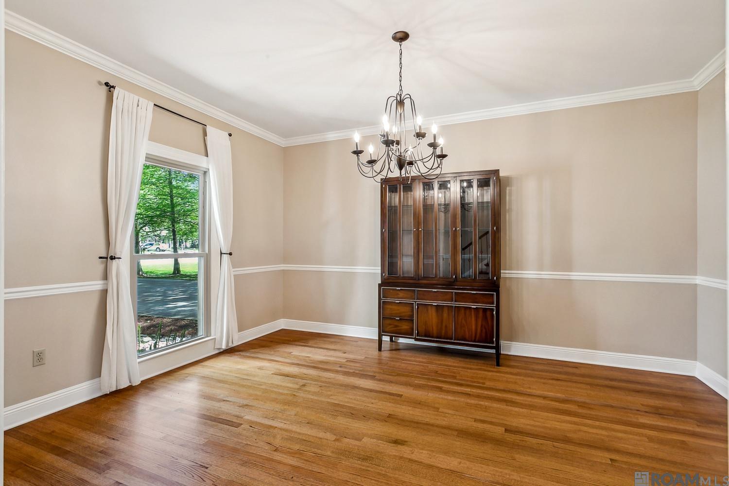 511 Beau Chene Drive, Mandeville, Louisiana image 7