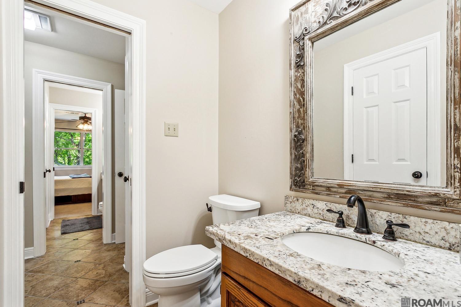 511 Beau Chene Drive, Mandeville, Louisiana image 19