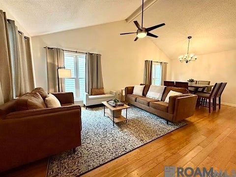 Homes For Sale - 419 Bonarbridge Dr<br/> Baton Rouge, LA 70808
