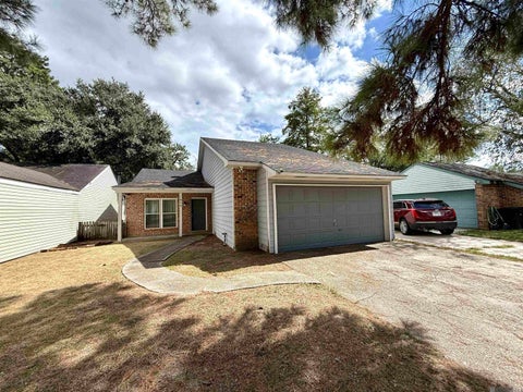 Homes For Sale - 419 Bonarbridge Dr<br/> East Baton Rouge County, Baton Rouge, LA 70808