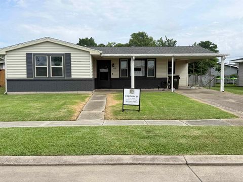 Homes For Sale - 415 Elysian Dr<br/> Houma, LA 70363