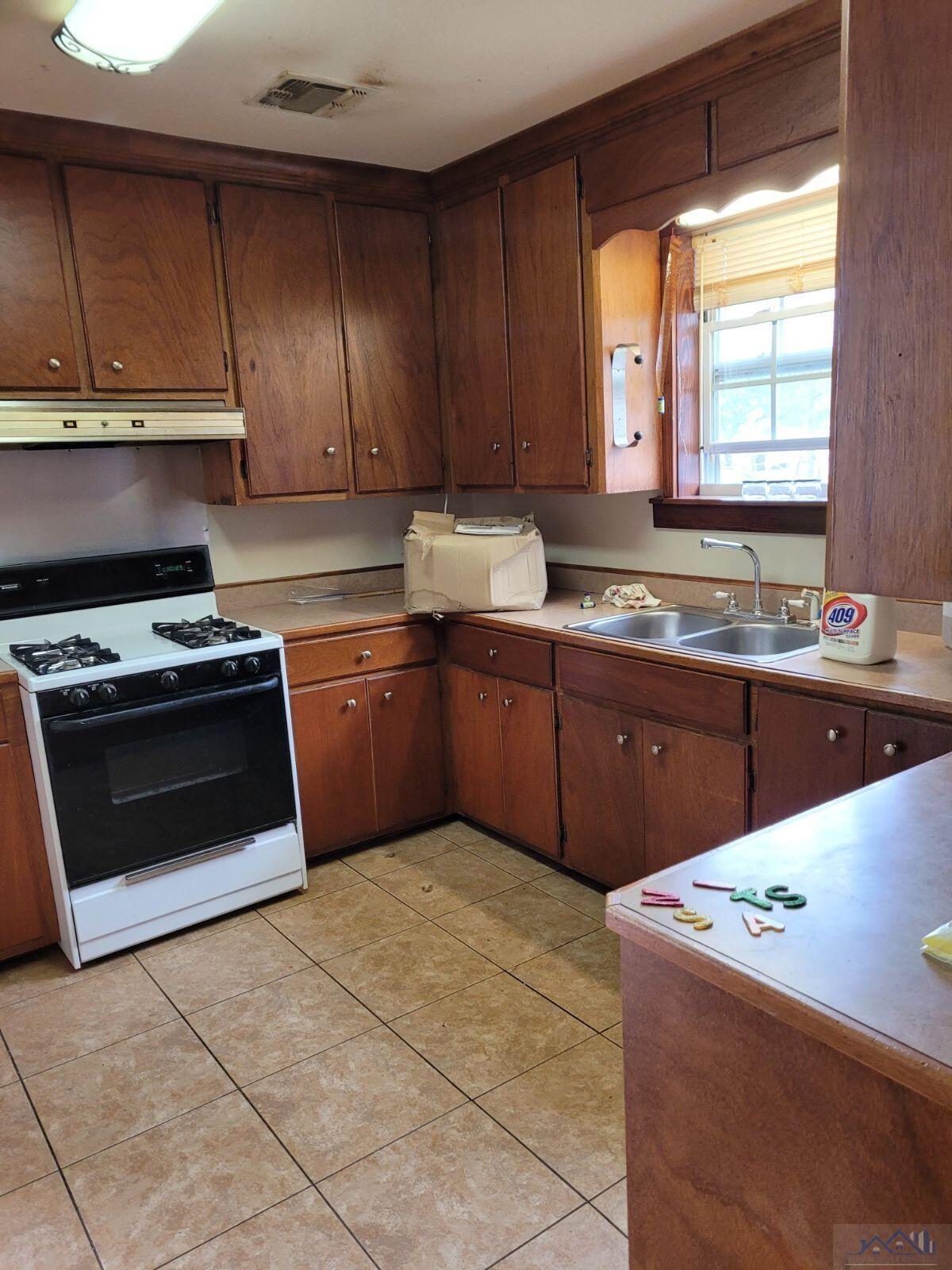 1128 Schley St, Houma, Louisiana image 5