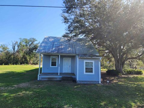Homes For Sale - 2589 Bayou Dularge Rd<br/> Theriot, LA 70397