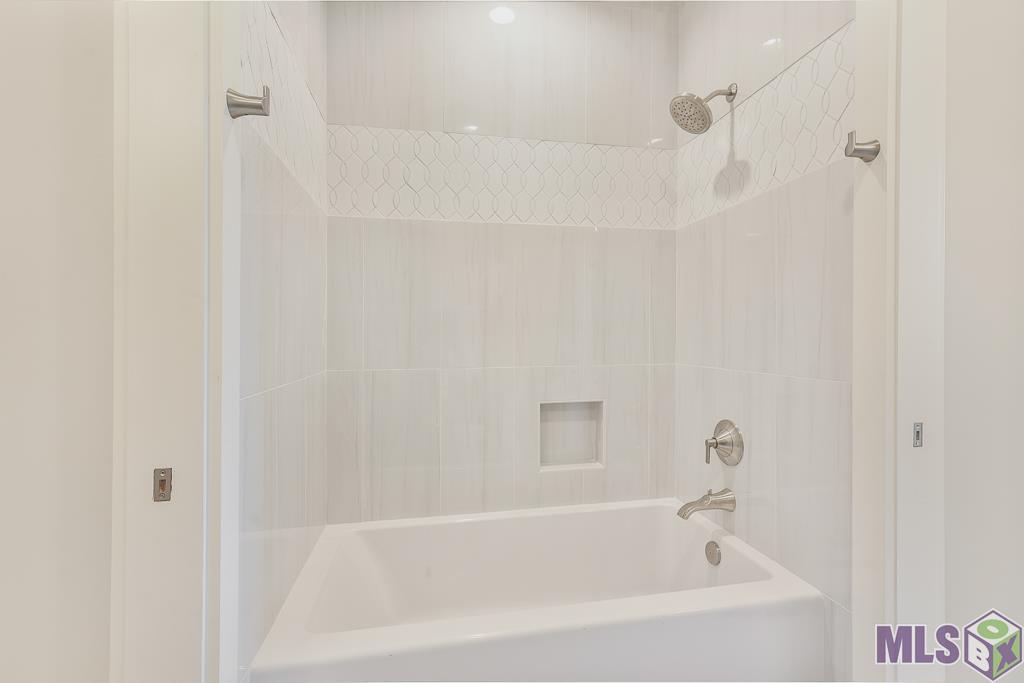 422 St Rose Ave, Baton Rouge, Louisiana image 35