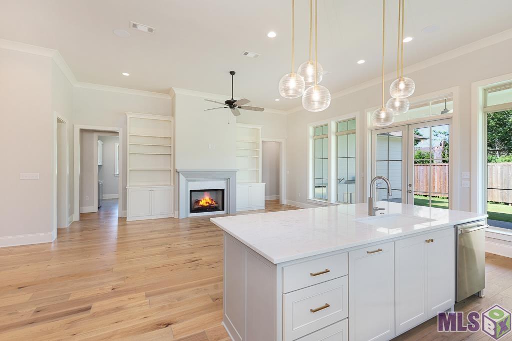 422 St Rose Ave, Baton Rouge, Louisiana image 7