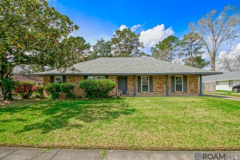 Homes For Sale - 3277 Jo Anne Dr<br/> Baton Rouge, LA 70814