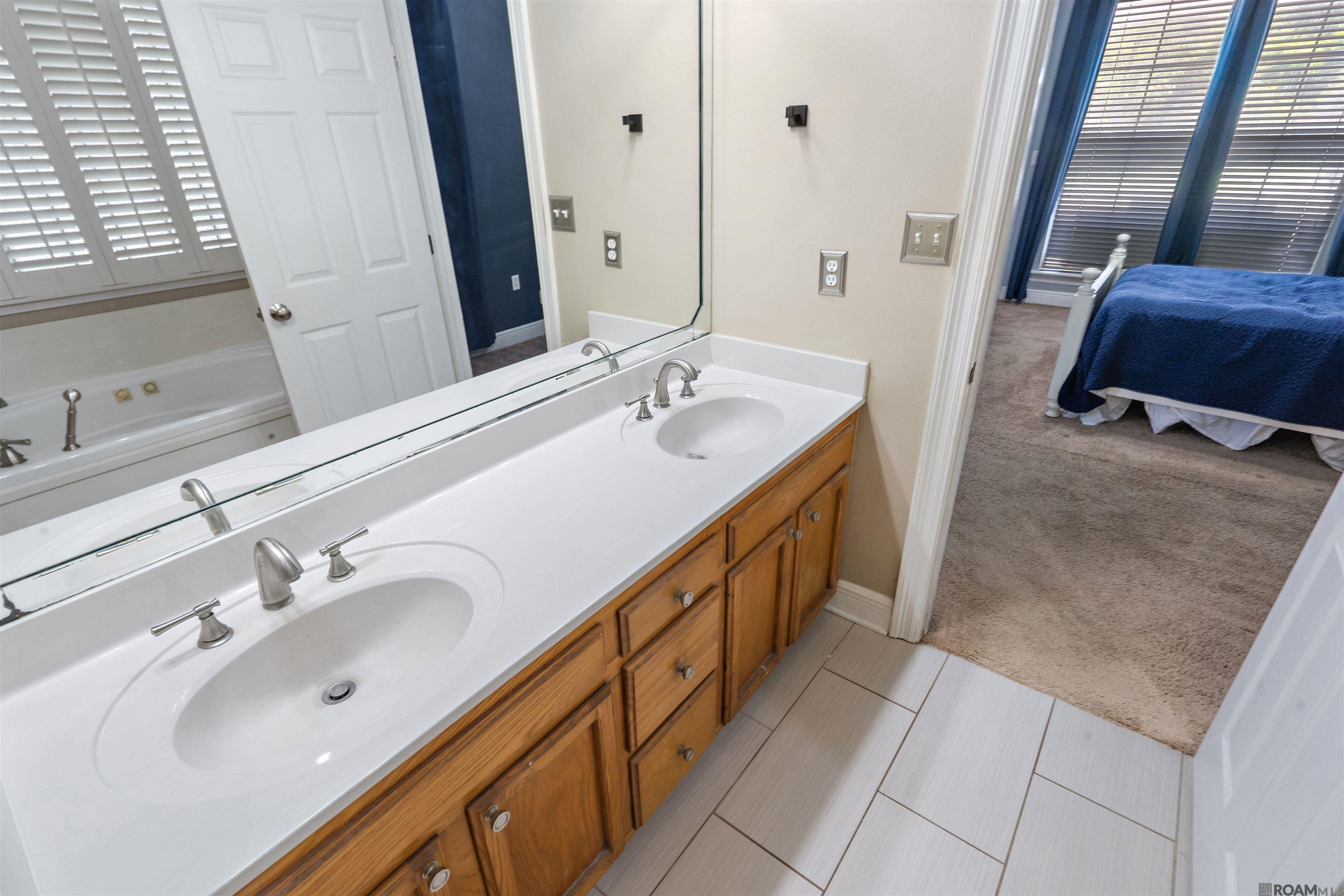 35150 Stone Castle Dr, Denham Springs, Louisiana image 15