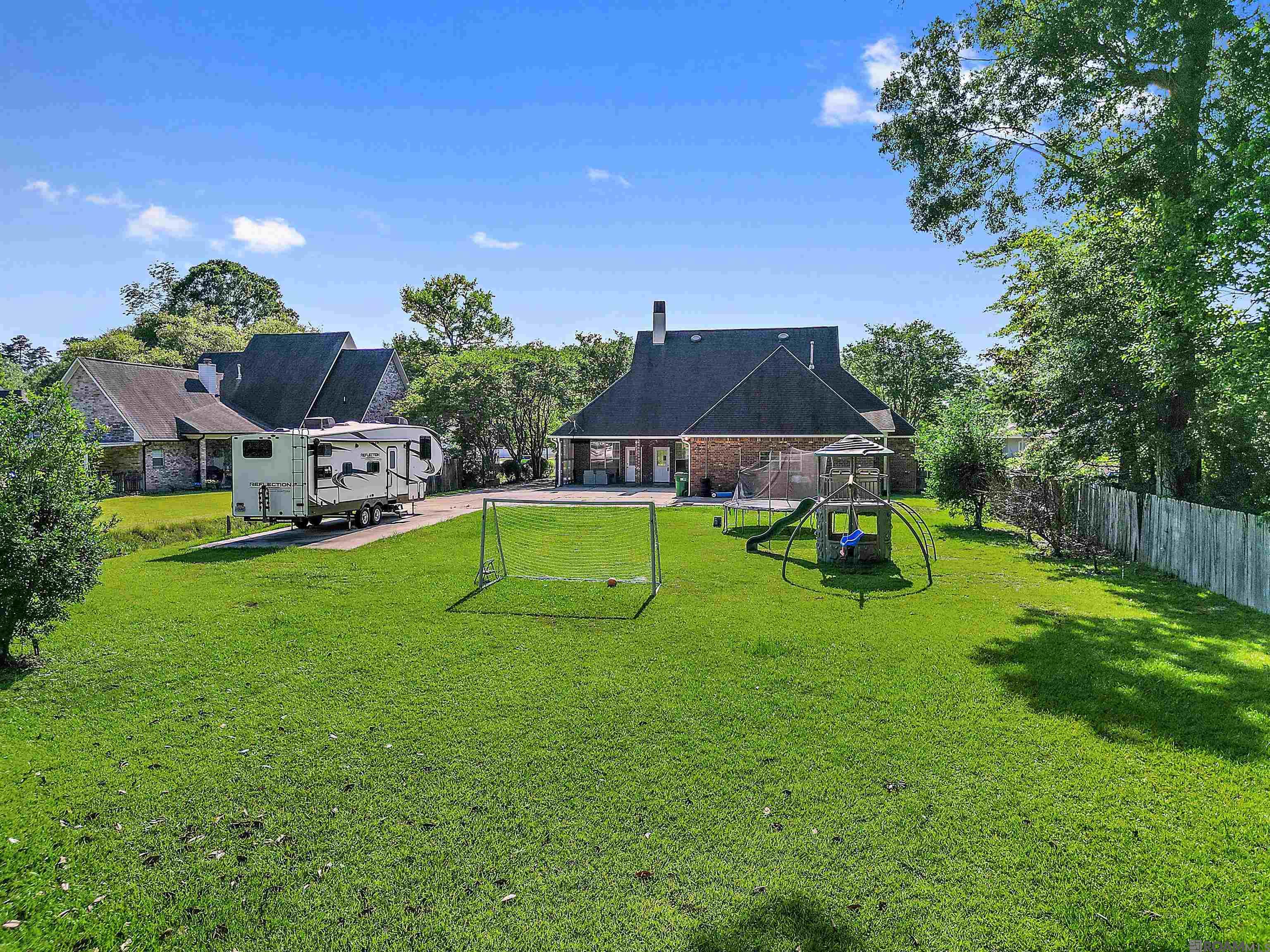 35150 Stone Castle Dr, Denham Springs, Louisiana image 22