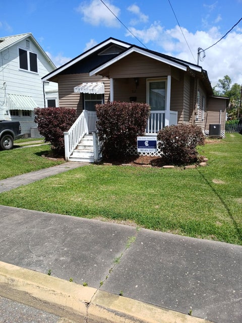 Homes For Rent - 717 Wood St<br/> Houma, LA 70360