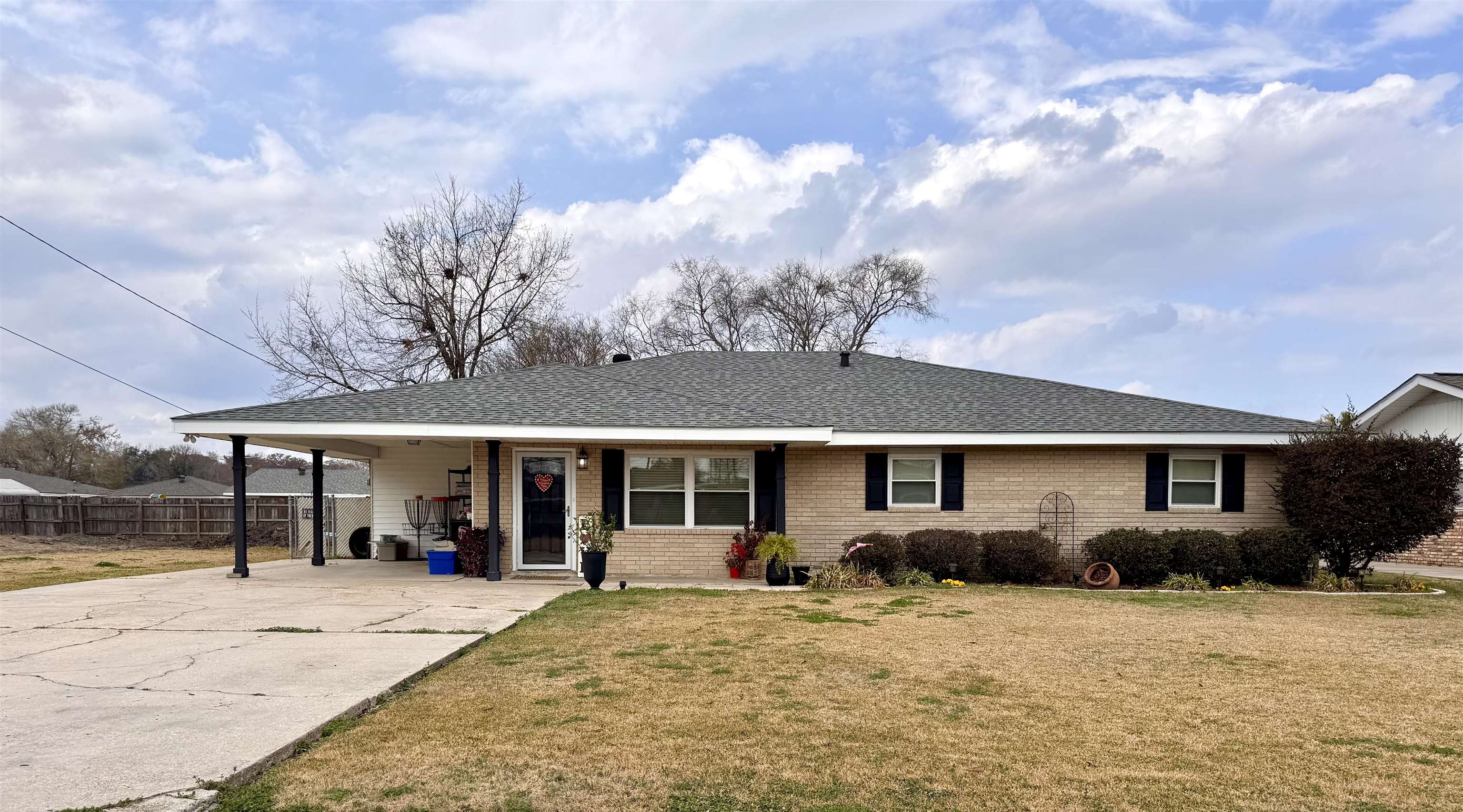Photo 1 of 40 — 1017 Hickory St, Morgan City, LA 70380