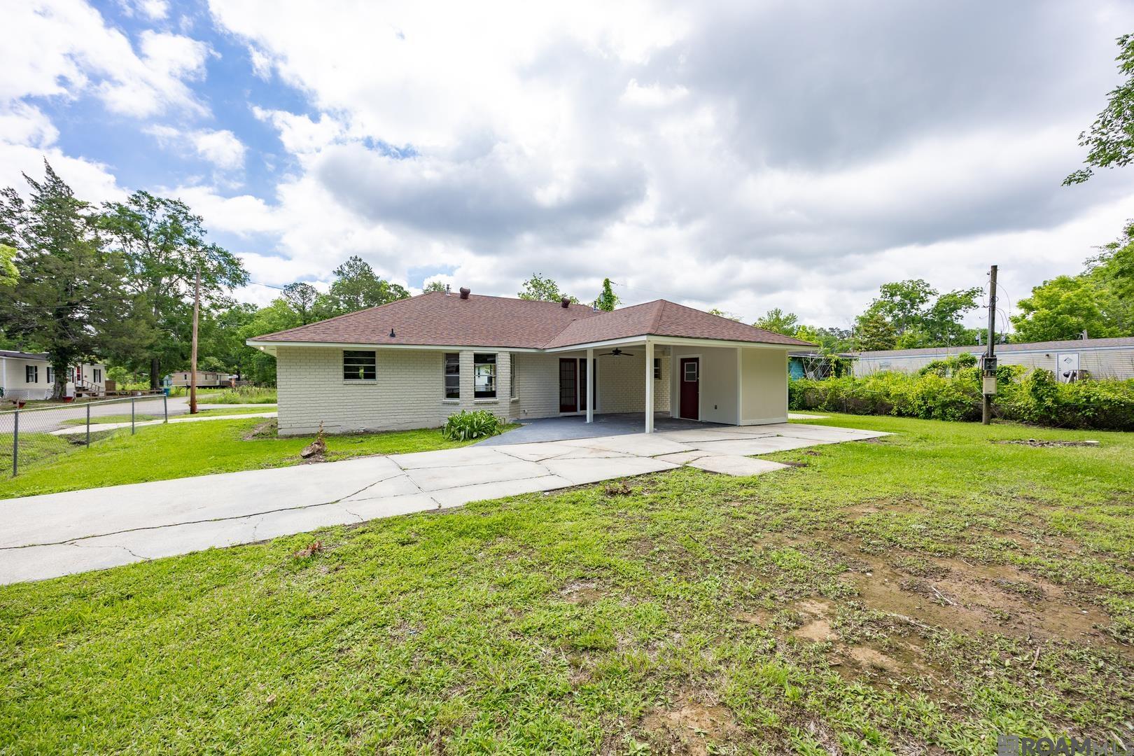 8697 Saint Peter St, New Roads, Louisiana image 3