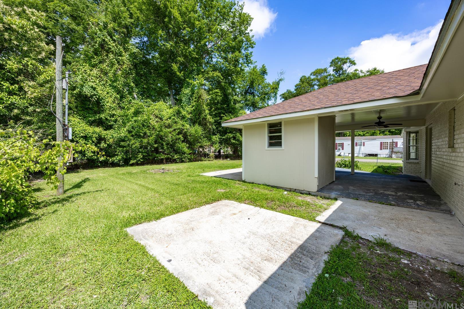 8697 Saint Peter St, New Roads, Louisiana image 23