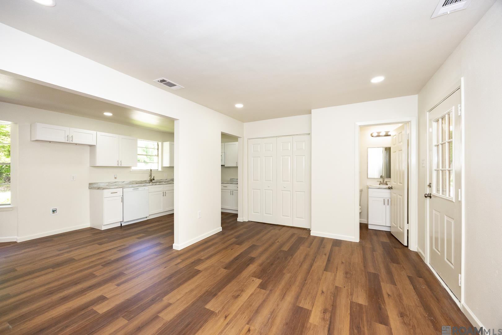 8697 Saint Peter St, New Roads, Louisiana image 13