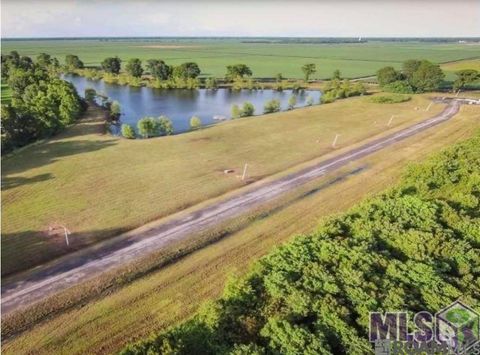 Vacant Land For Sale - 4900 Bueche Rd<br/> Port Allen, LA 70767