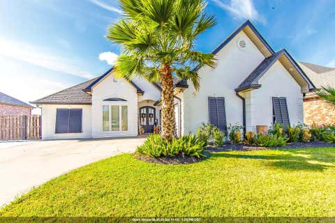 Homes For Sale - 292 Port Royal Way<br/> Houma, LA 70360
