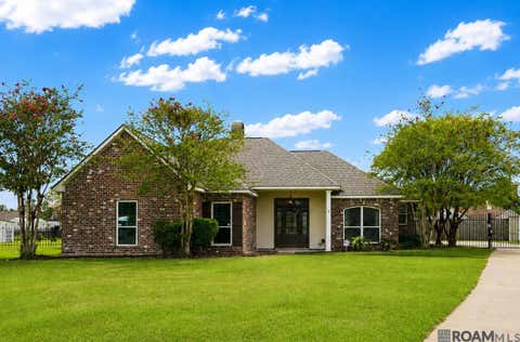 Homes For Sale - 16036 Lakeside Ct<br/> Prairieville, LA 70769