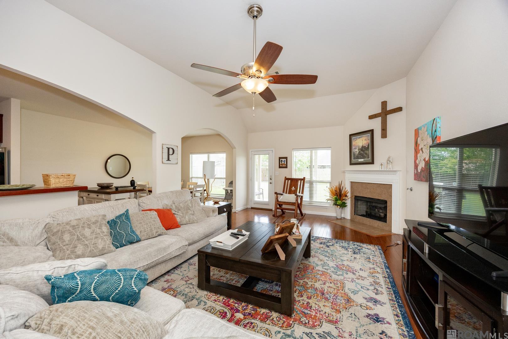 41165 New Orleans Dr, Sorrento, Louisiana image 8