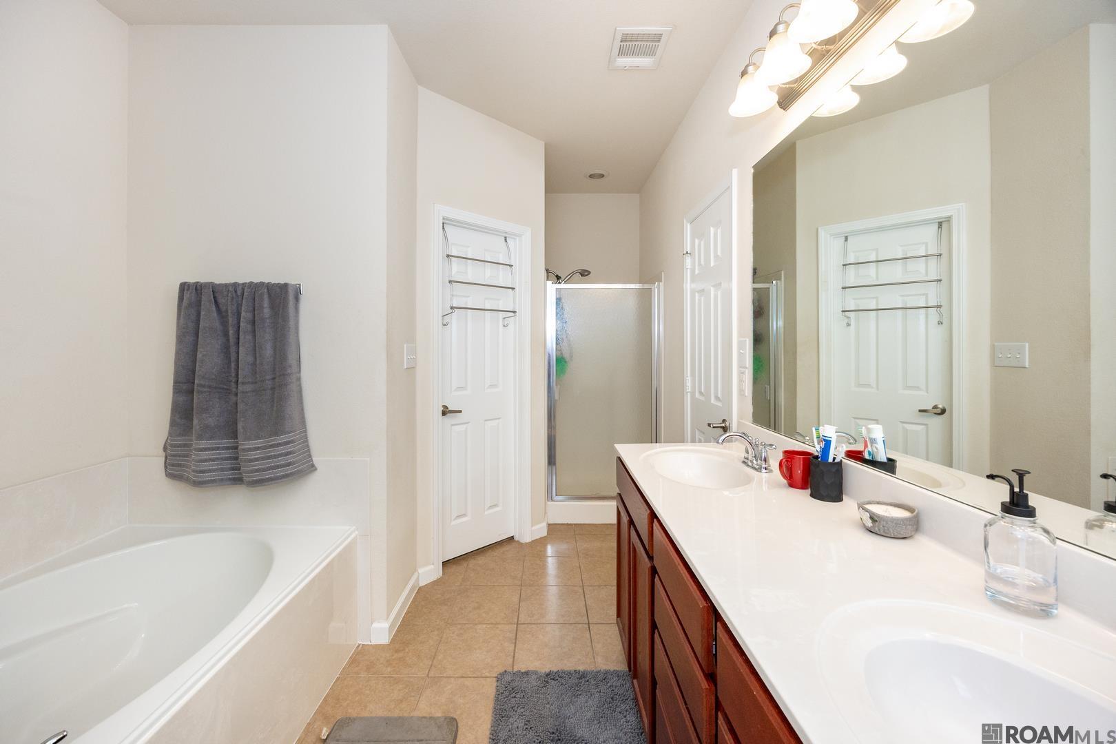 41165 New Orleans Dr, Sorrento, Louisiana image 18