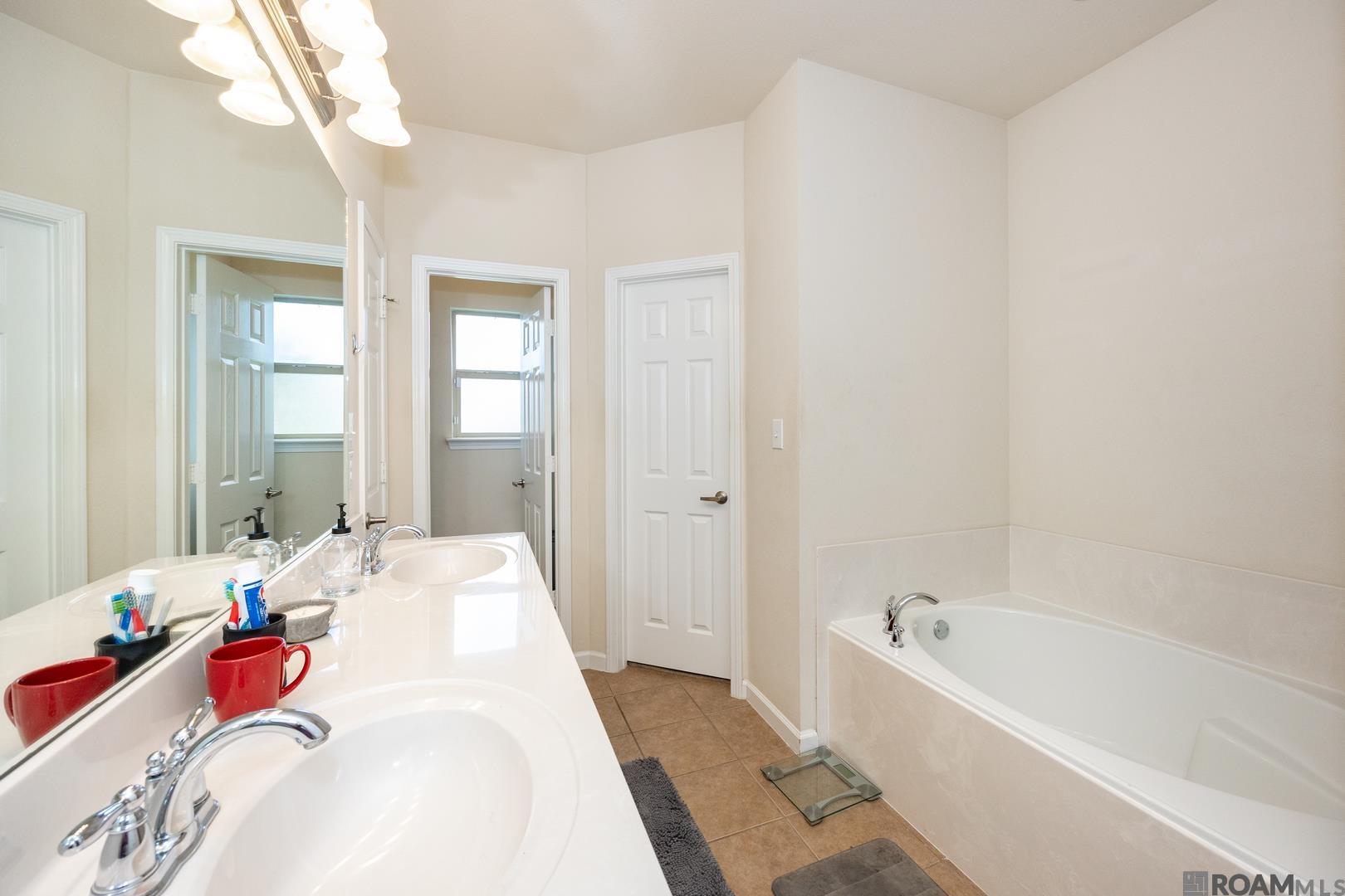 41165 New Orleans Dr, Sorrento, Louisiana image 17