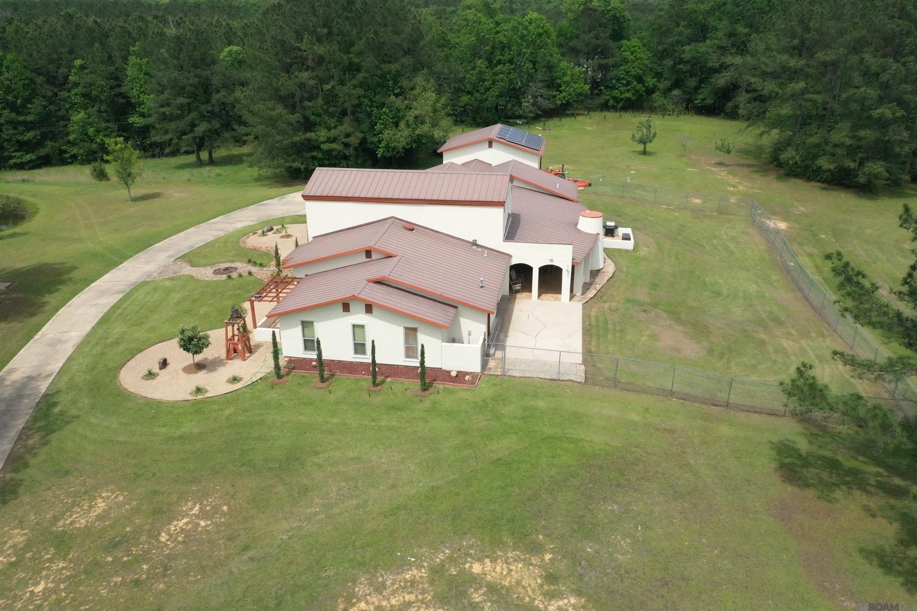 St Francisville, Louisiana, 70775, United States, 3 Bedrooms Bedrooms, ,2 BathroomsBathrooms,Residential,Active,2041579