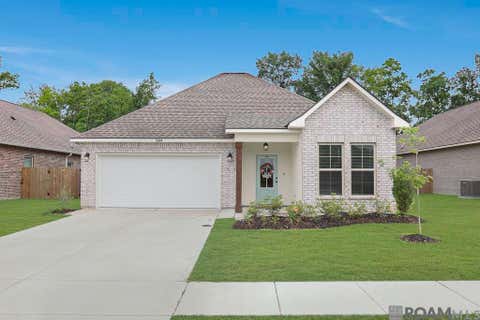 Homes For Sale - 38404 Queen St<br/> Prairieville, LA 70769