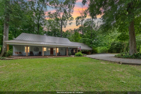 Homes For Sale - 7000 Barrow Creek Dr<br/> Saint Francisville, LA 70775