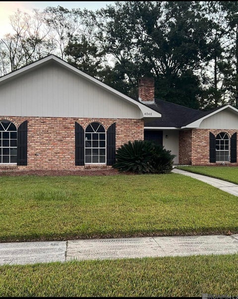Homes For Sale - 4048 Lassen Dr<br/> Baton Rouge, LA 70814