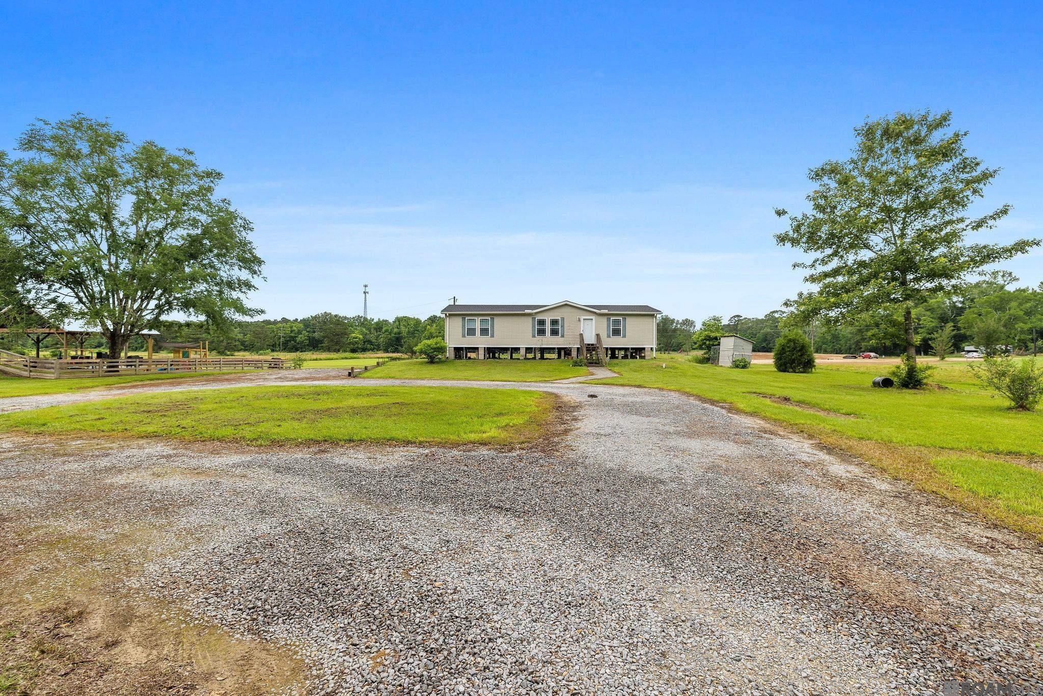 23611 Riley Rd, Pride, Louisiana image 2