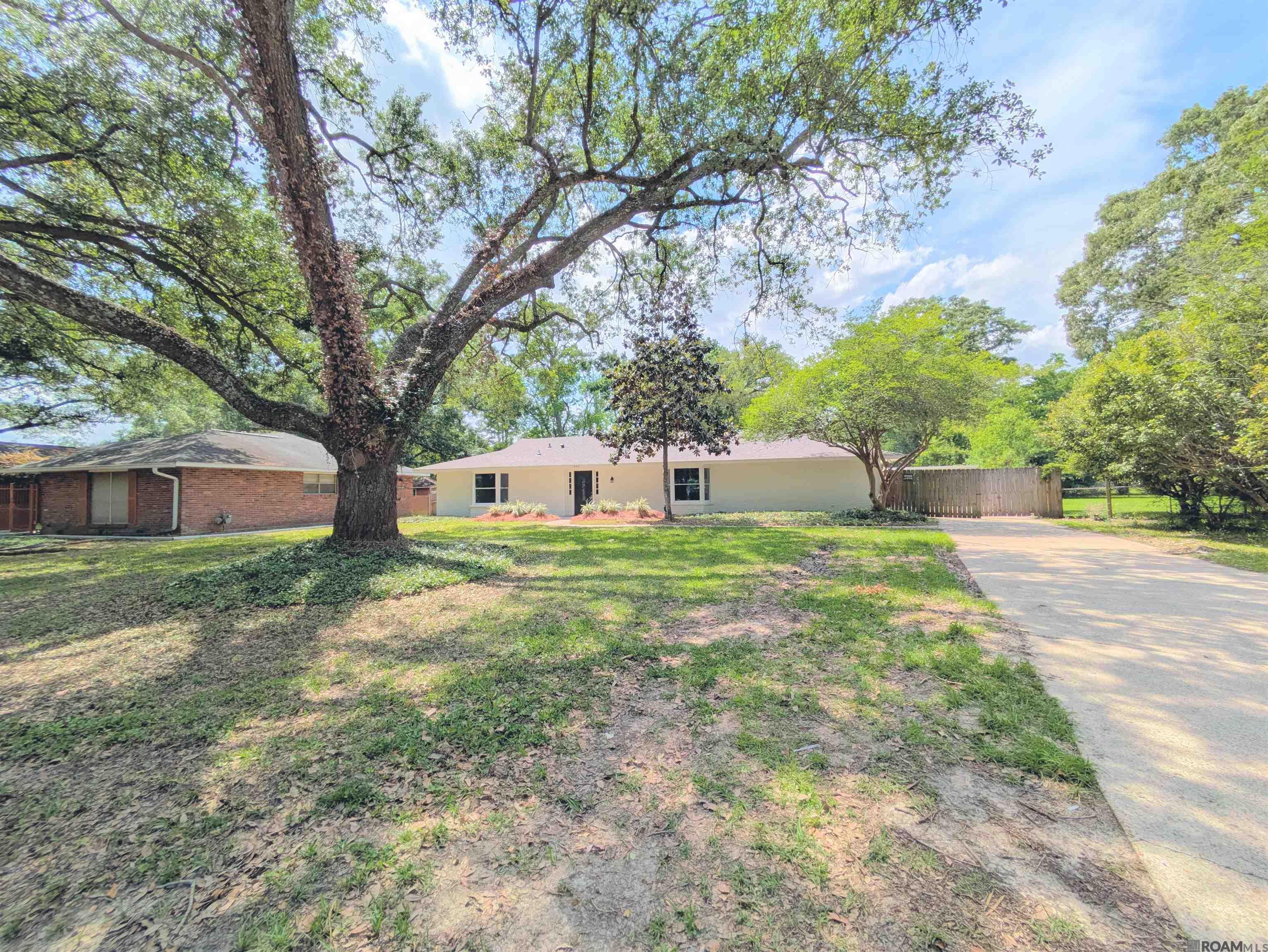 1890 Dabney Dr, Baton Rouge, Louisiana image 19