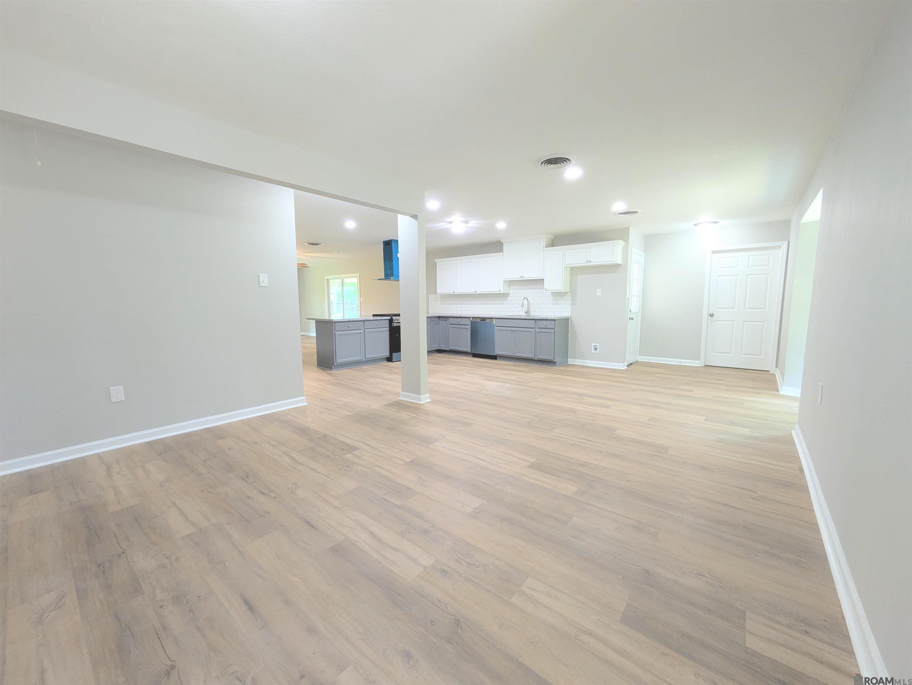 1890 Dabney Dr, Baton Rouge, Louisiana image 5