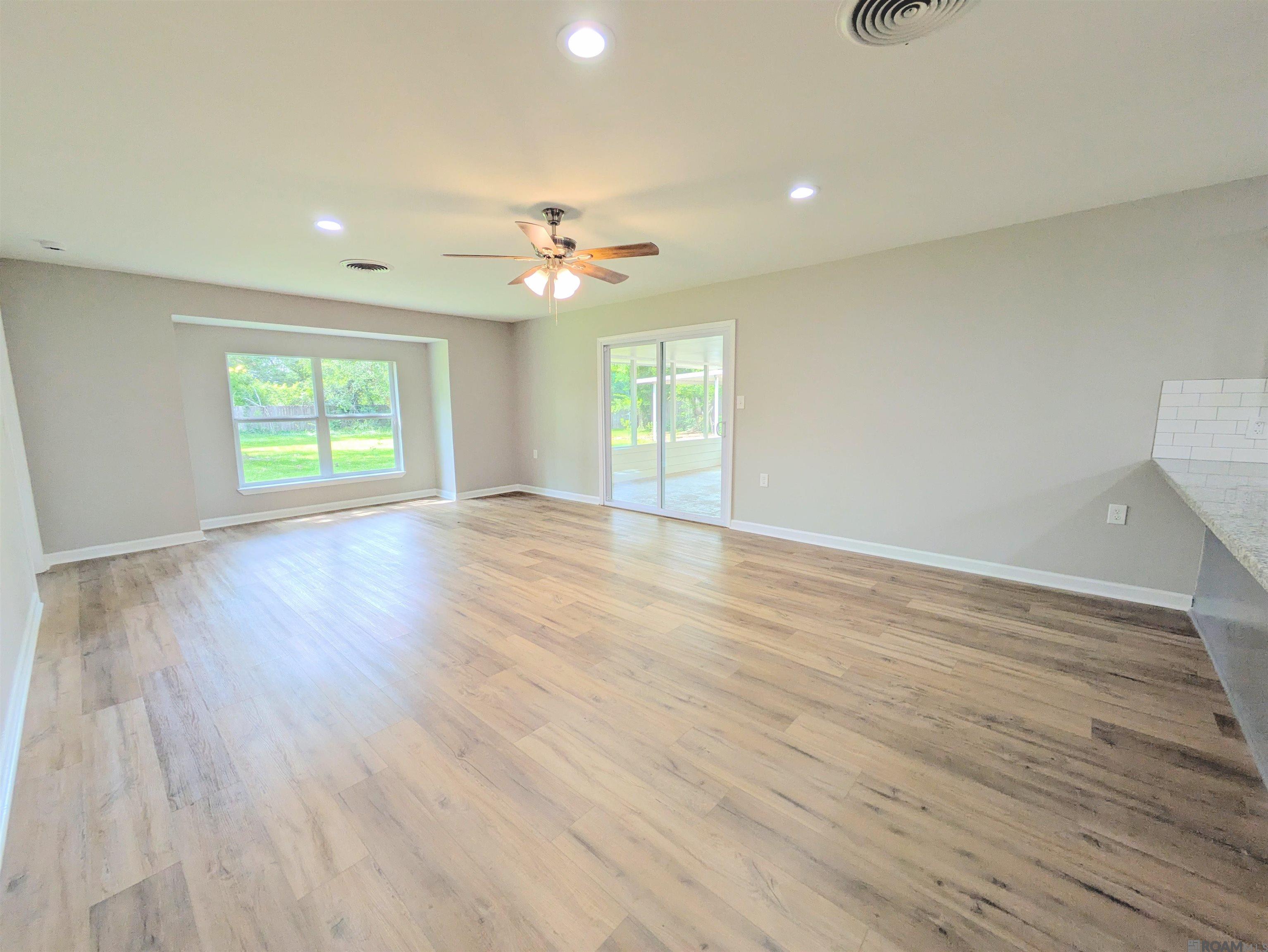 1890 Dabney Dr, Baton Rouge, Louisiana image 3