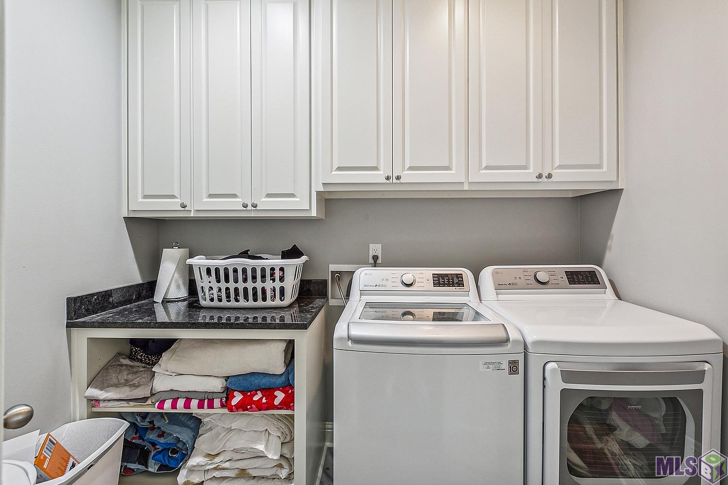 Baton Rouge, Louisiana 70818, United States, 5 Bedrooms Bedrooms, ,4 BathroomsBathrooms,Residential,Active,69614