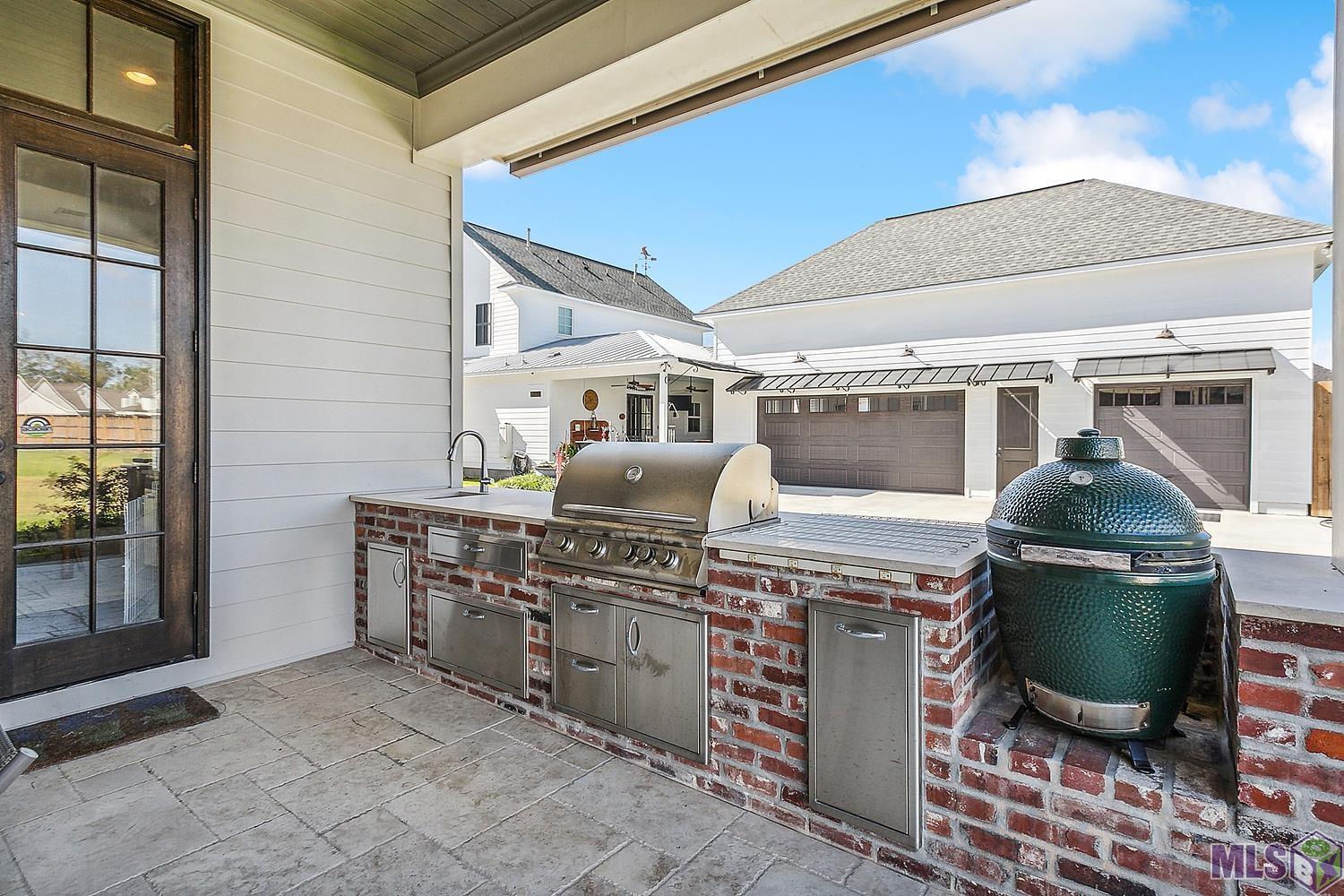 Baton Rouge, Louisiana 70818, United States, 5 Bedrooms Bedrooms, ,4 BathroomsBathrooms,Residential,Active,69614