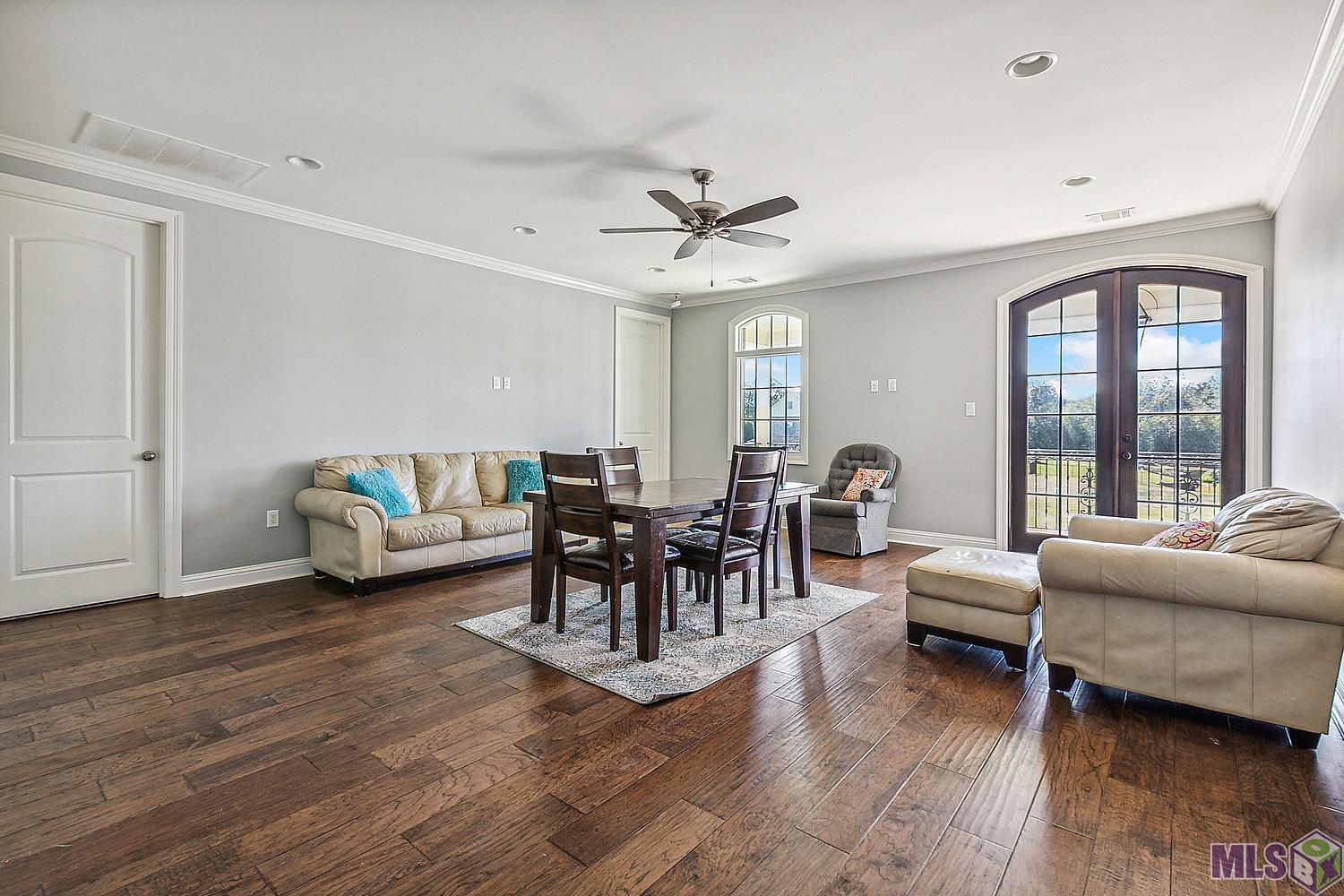 Baton Rouge, Louisiana 70818, United States, 5 Bedrooms Bedrooms, ,4 BathroomsBathrooms,Residential,Active,69614