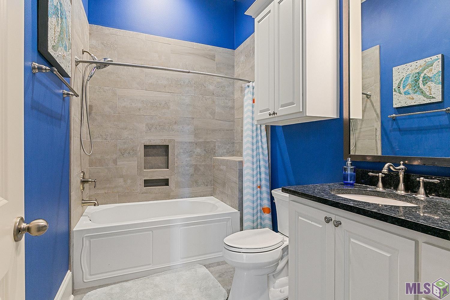 Baton Rouge, Louisiana 70818, United States, 5 Bedrooms Bedrooms, ,4 BathroomsBathrooms,Residential,Active,69614