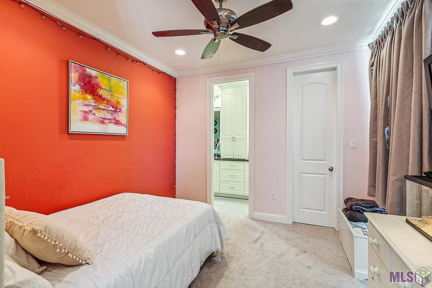 Baton Rouge, Louisiana 70818, United States, 5 Bedrooms Bedrooms, ,4 BathroomsBathrooms,Residential,Active,69614