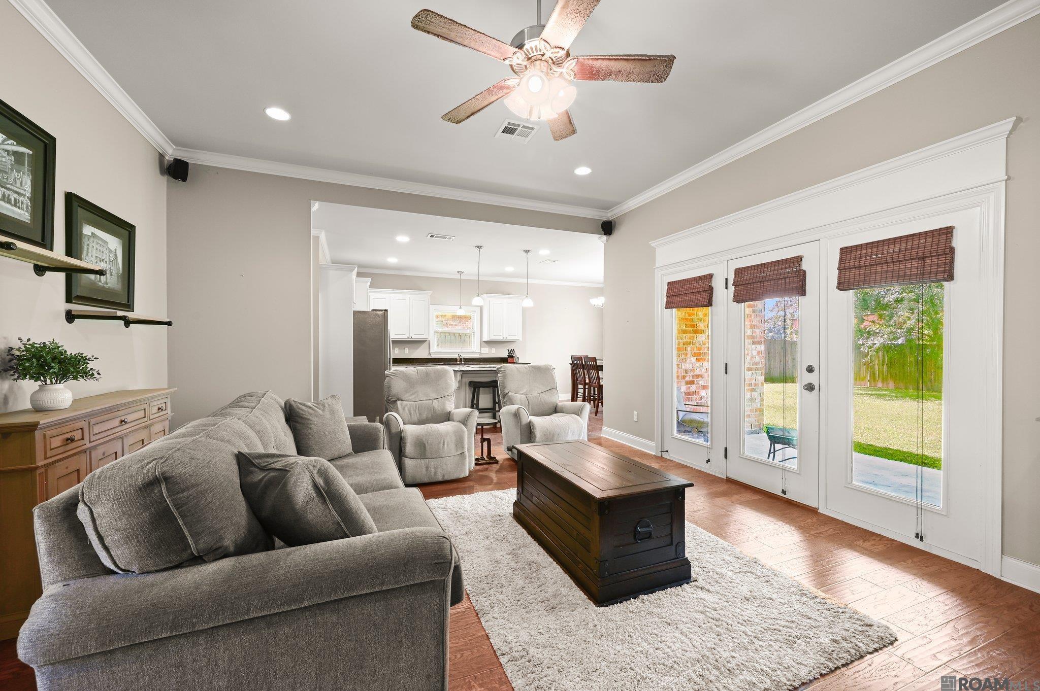 2235 Woodland Ct, Port Allen, Louisiana image 6