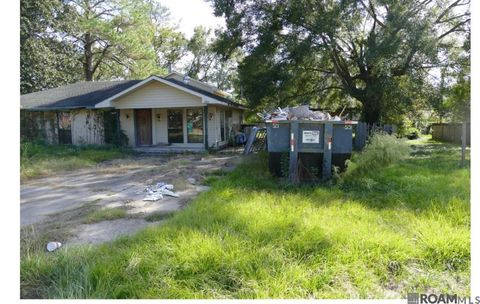 Homes For Sale - 3560 Robert St<br/> Zachary, LA 70791