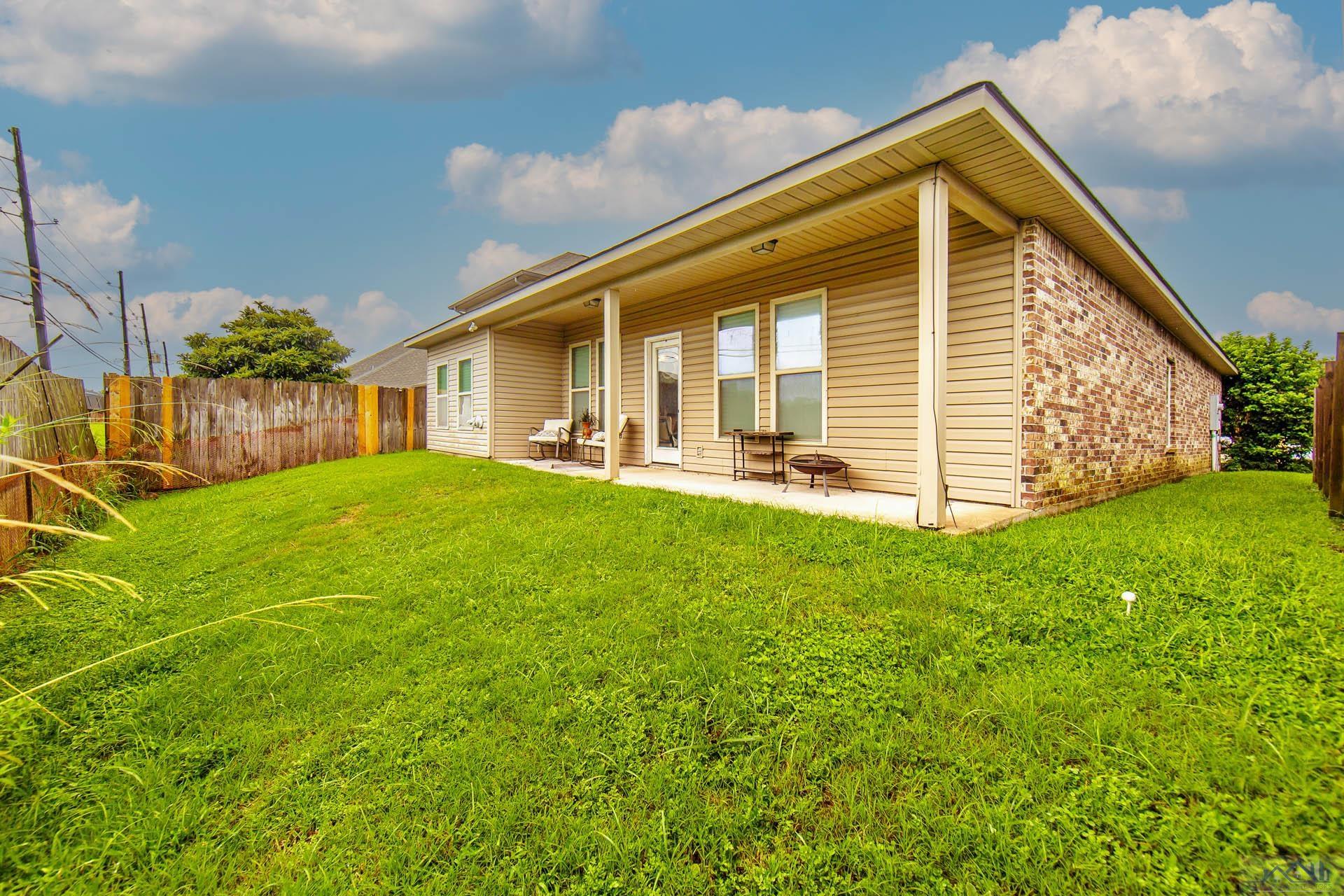 460 Christopher Dr, Houma, Louisiana image 2