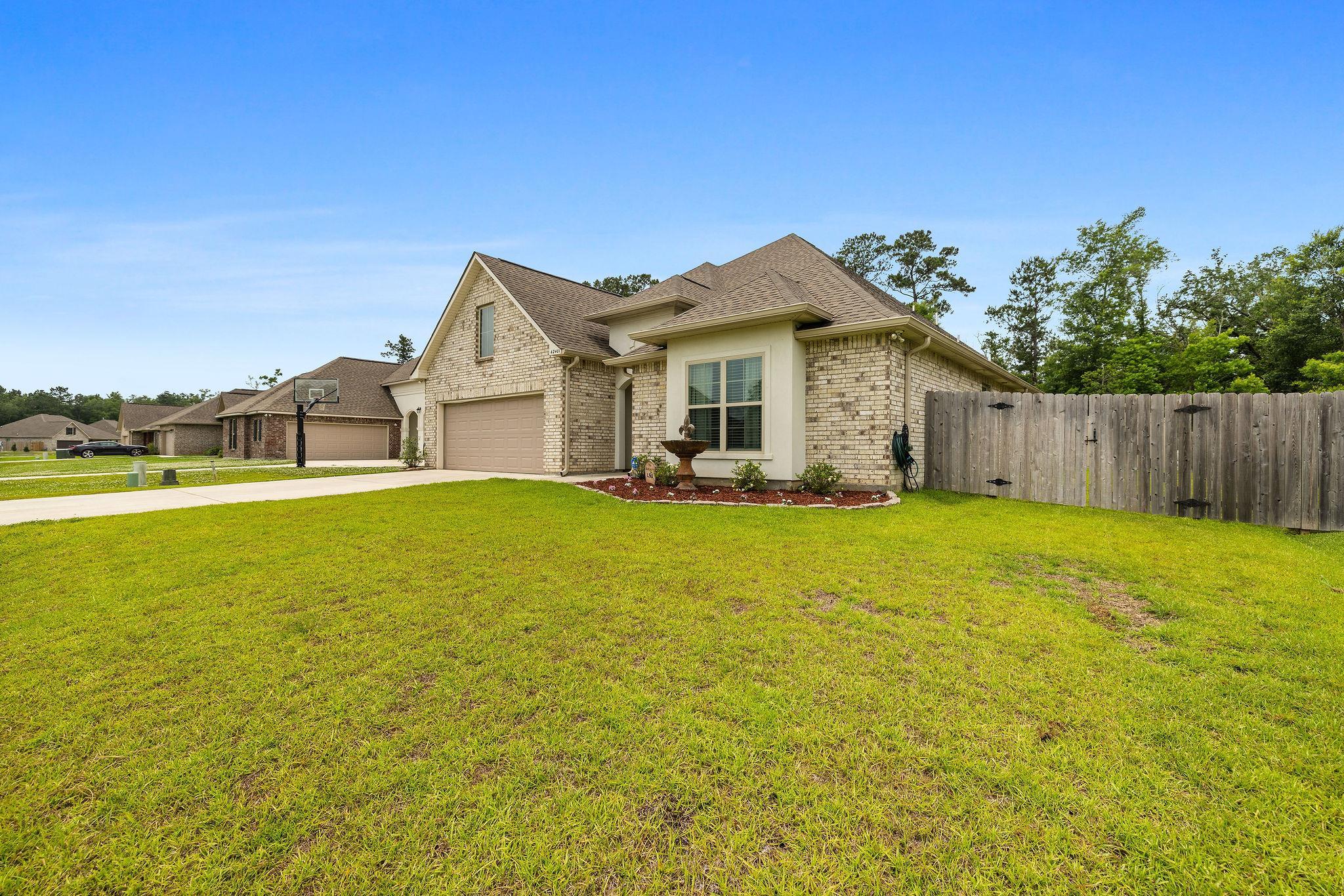 42401 Salt Grass Dr, Ponchatoula, Louisiana image 2