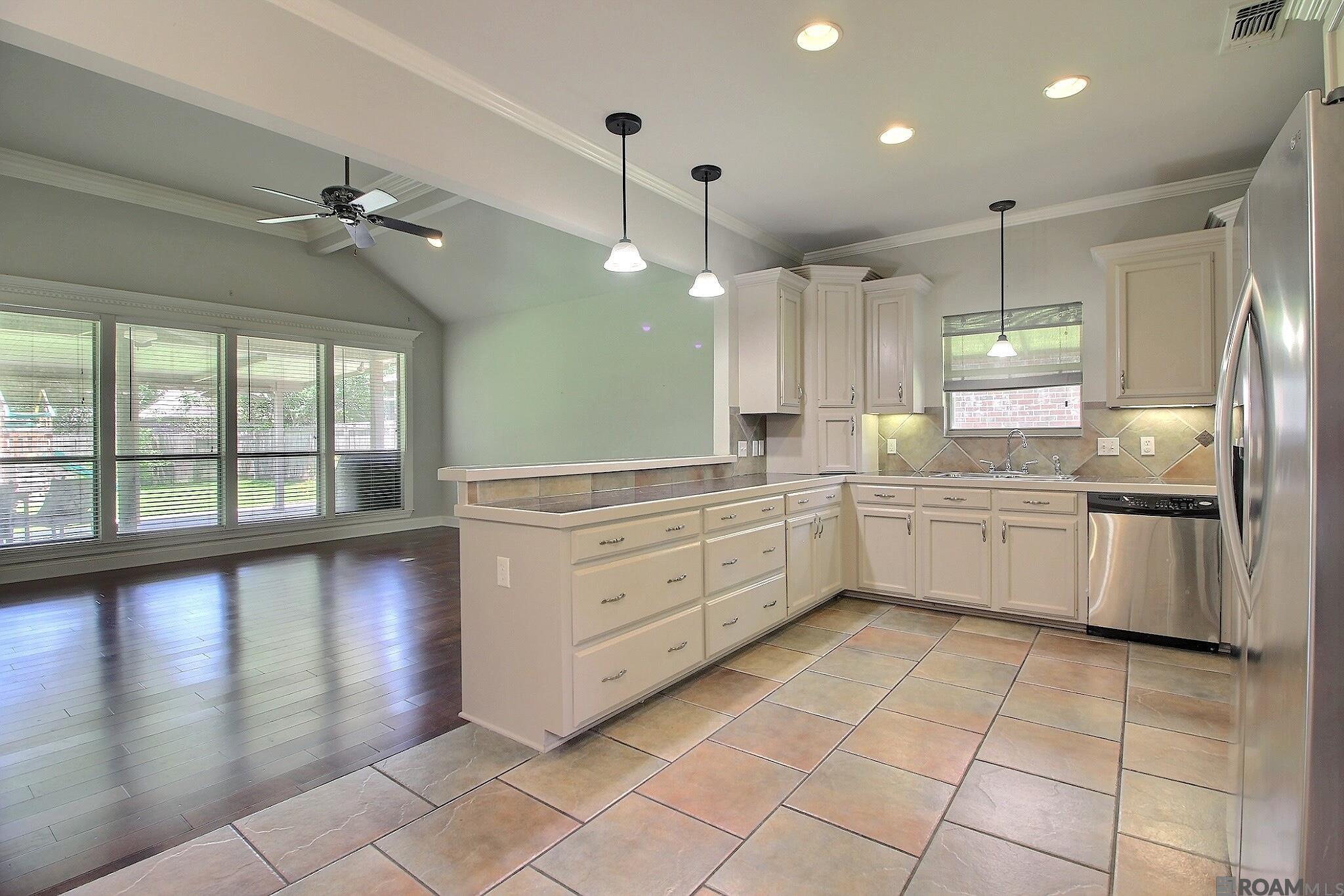 3486 Brookmeade Dr, Baton Rouge, Louisiana image 5