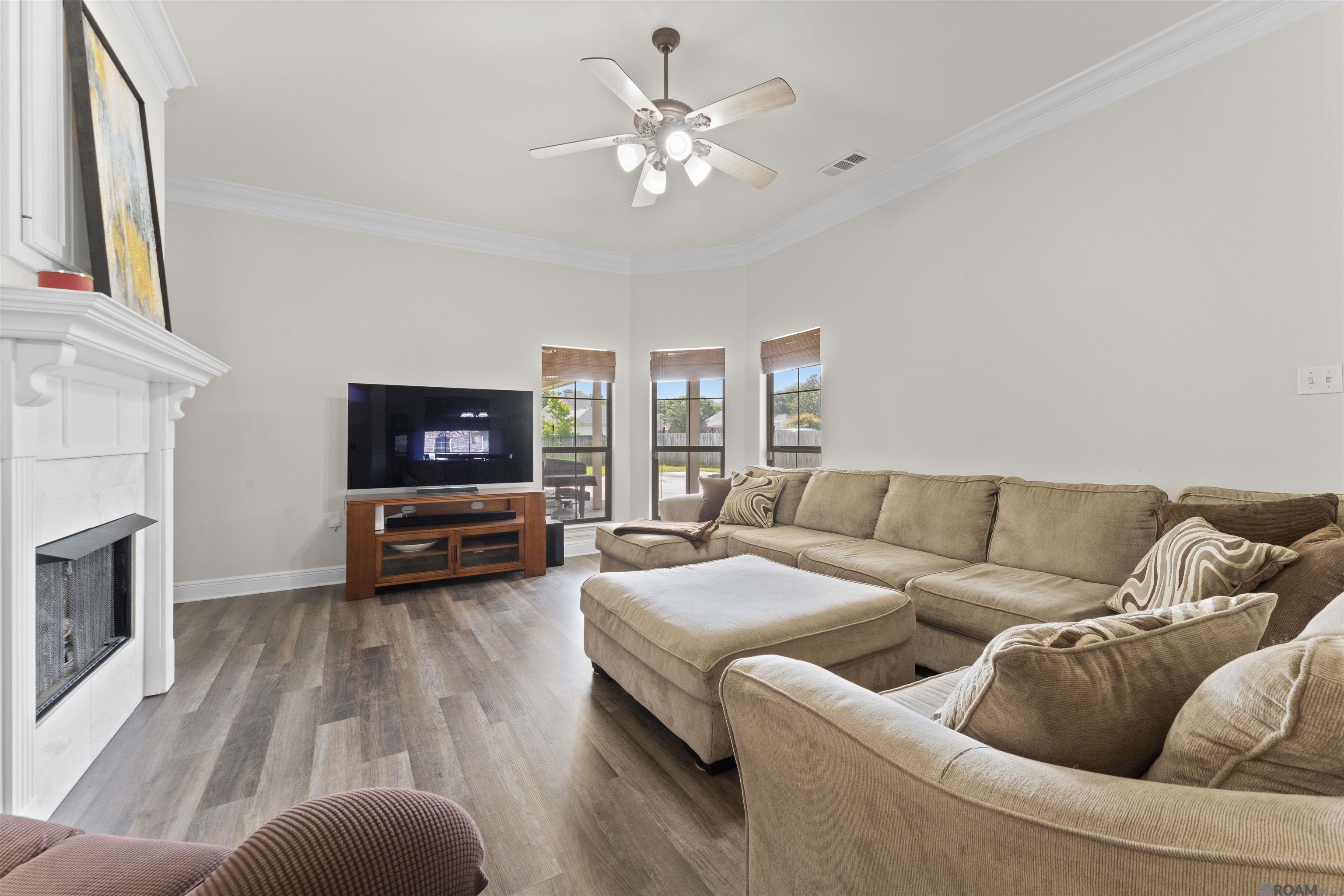 6128 Woodside Dr, Zachary, Louisiana image 6