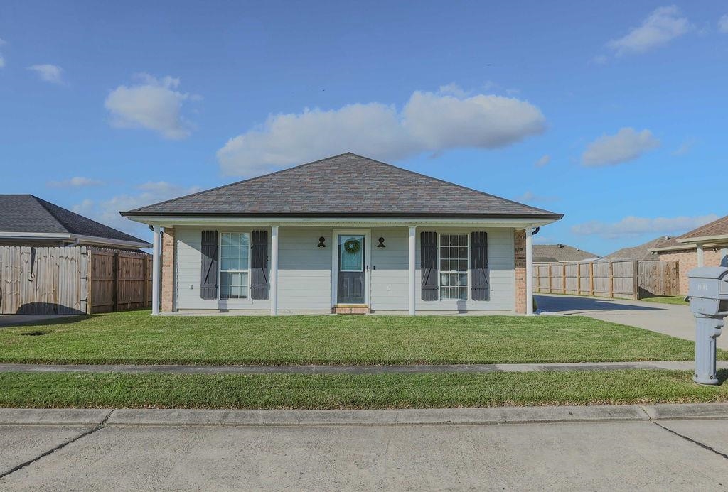 359 L Kirth Drive, Houma, Louisiana image 1