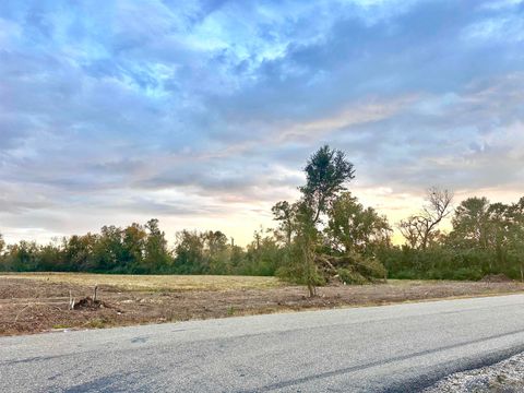 Vacant Land For Sale - LOT #1-A La Hwy 22<br/> Darrow, LA 70725